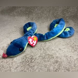 ty beanie baby Hissy